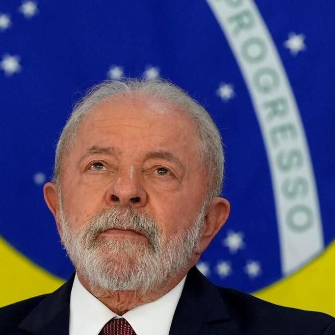 Brazil's Lula loses 1st minister after images during riot